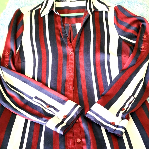 Casual Shirt - Picture 1 of 3